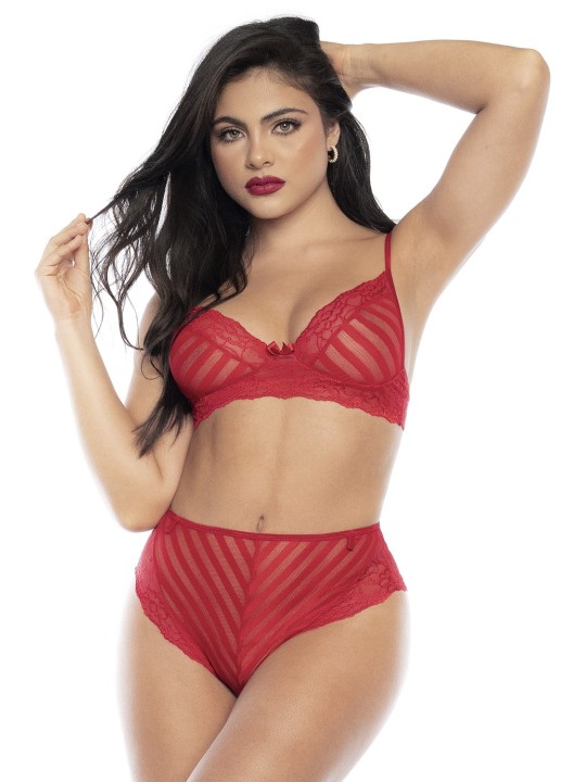 Parure lingerie sensuelle avec soutien-gorge et culotte rouge sensuelle.