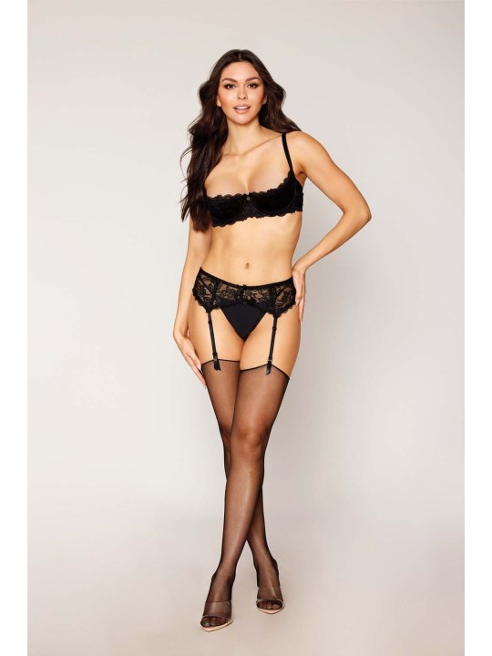 soutien-gorge à armatures ouvert sur les seins de la collection lingerie sexy dreamgirl