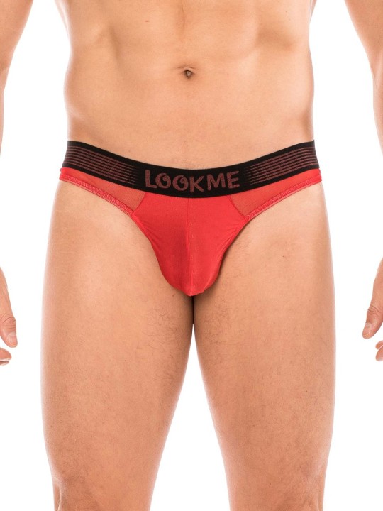 String rouge homme avec ceinture Lookme de chez votre grossiste en lingerie et sous vêtements pour homme.