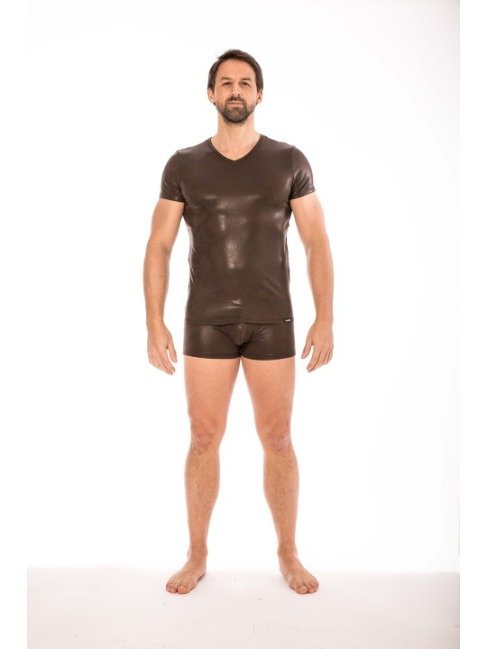 T-shirt  Homme, en simili cuir marron, effet mouillé de chez votre grossiste LOOKME, sépcialiste en lingerie BDSM pour Homme.